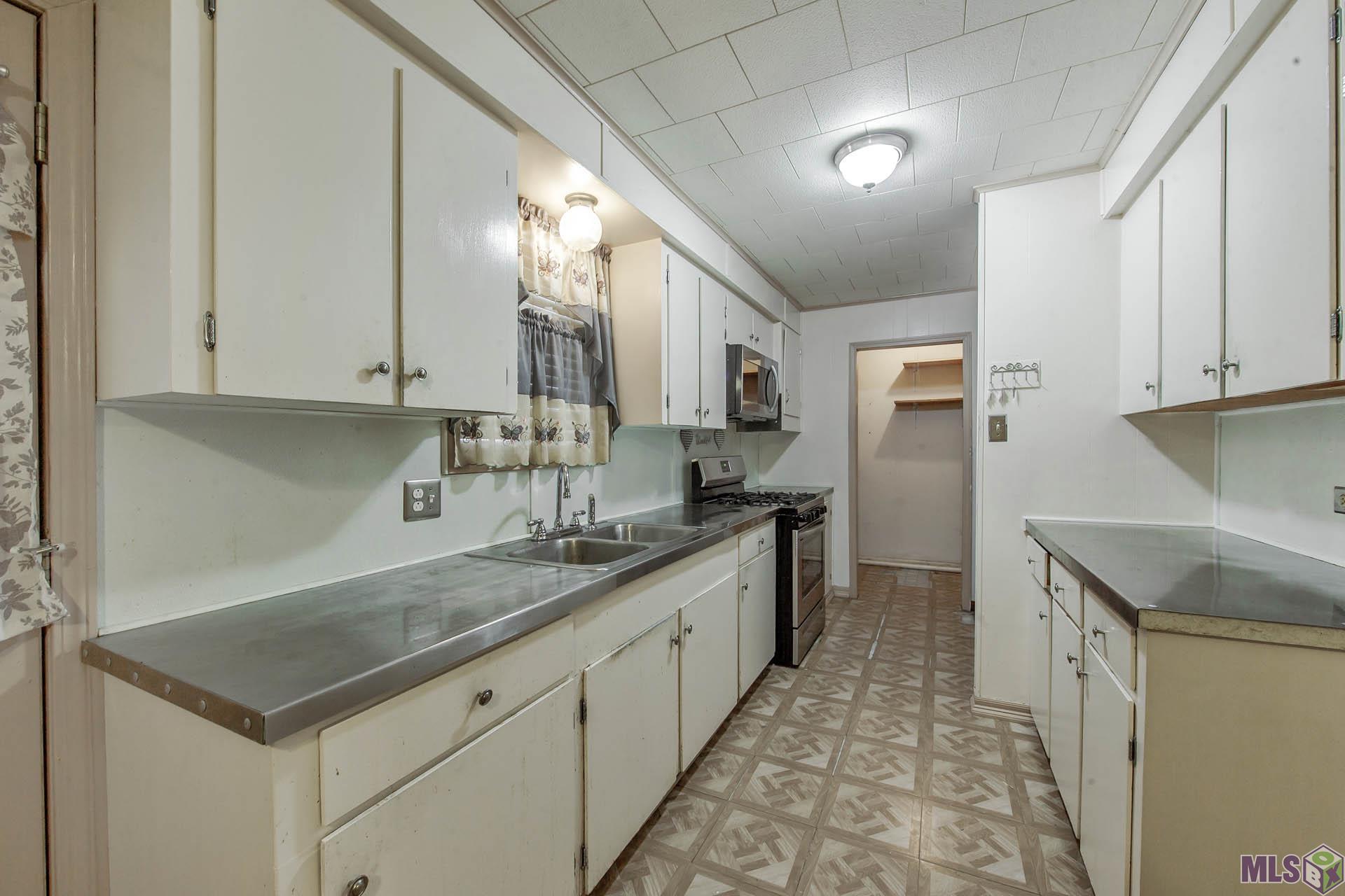 406 Cypress Street Raceland, LA 70394 - Photo 3 of 11 Gallery Image 3