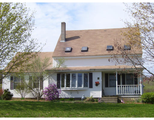 54 Smithville Road Spencer, MA 01562 - Photo 1 of 20 Gallery Image 1