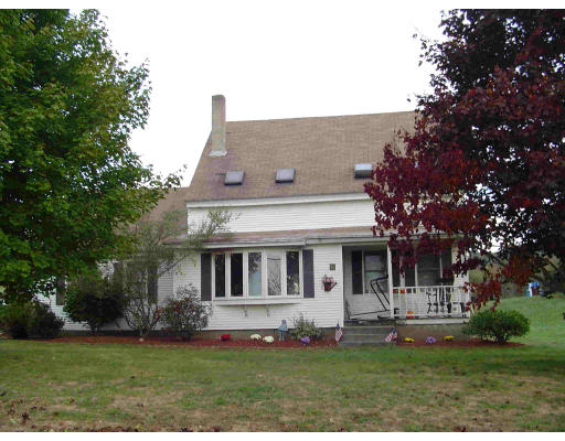 54 Smithville Road Spencer, MA 01562 - Photo 9 of 20 Gallery Image 9