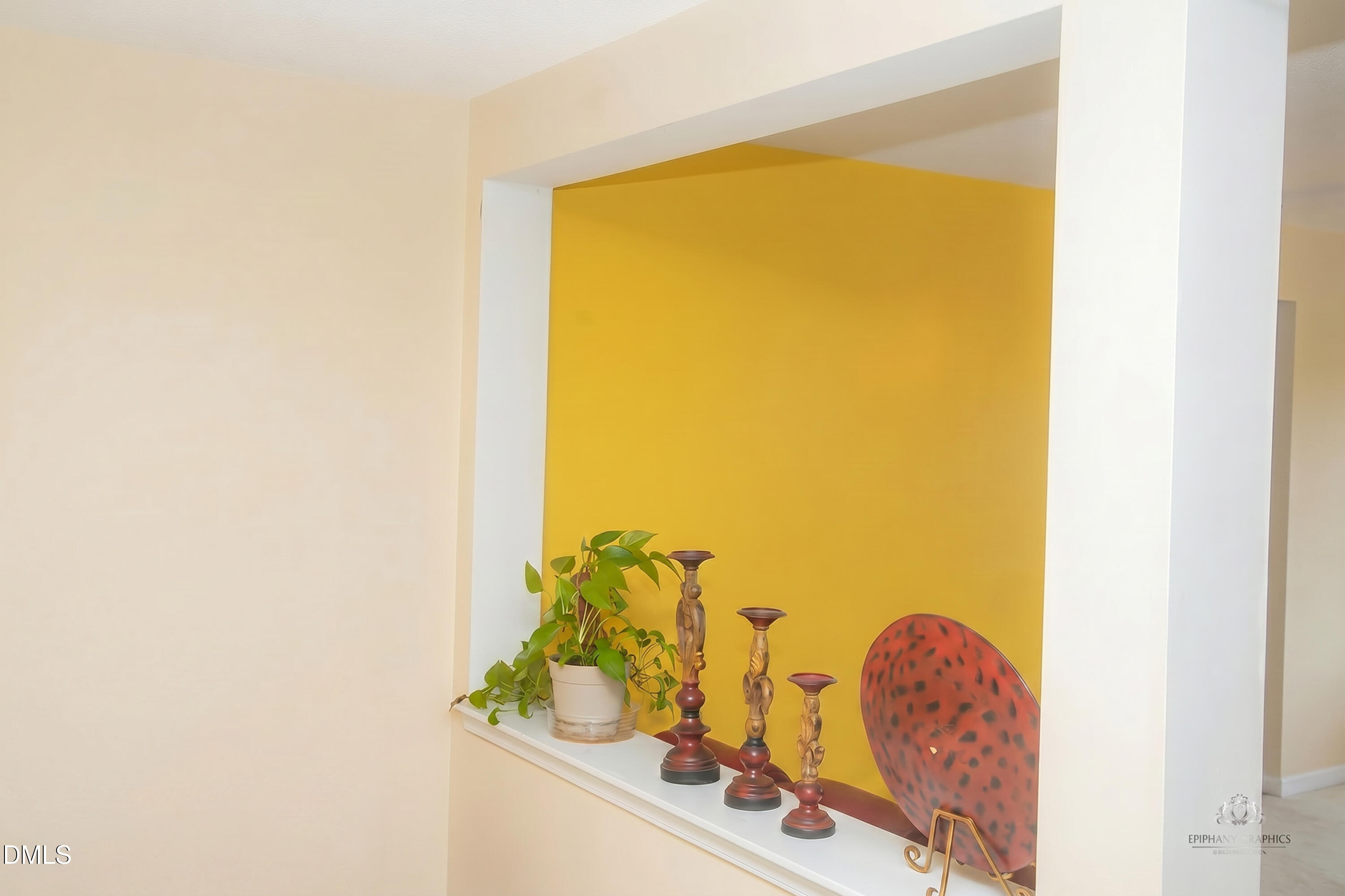 5406 Cowan Lane Raleigh, NC 27610 - Photo 10 of 15 Raleigh-7-topaz-denoise (1)