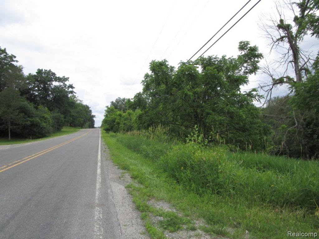 7 7 Mile Road Northville, MI 48167 - Photo 2 of 4