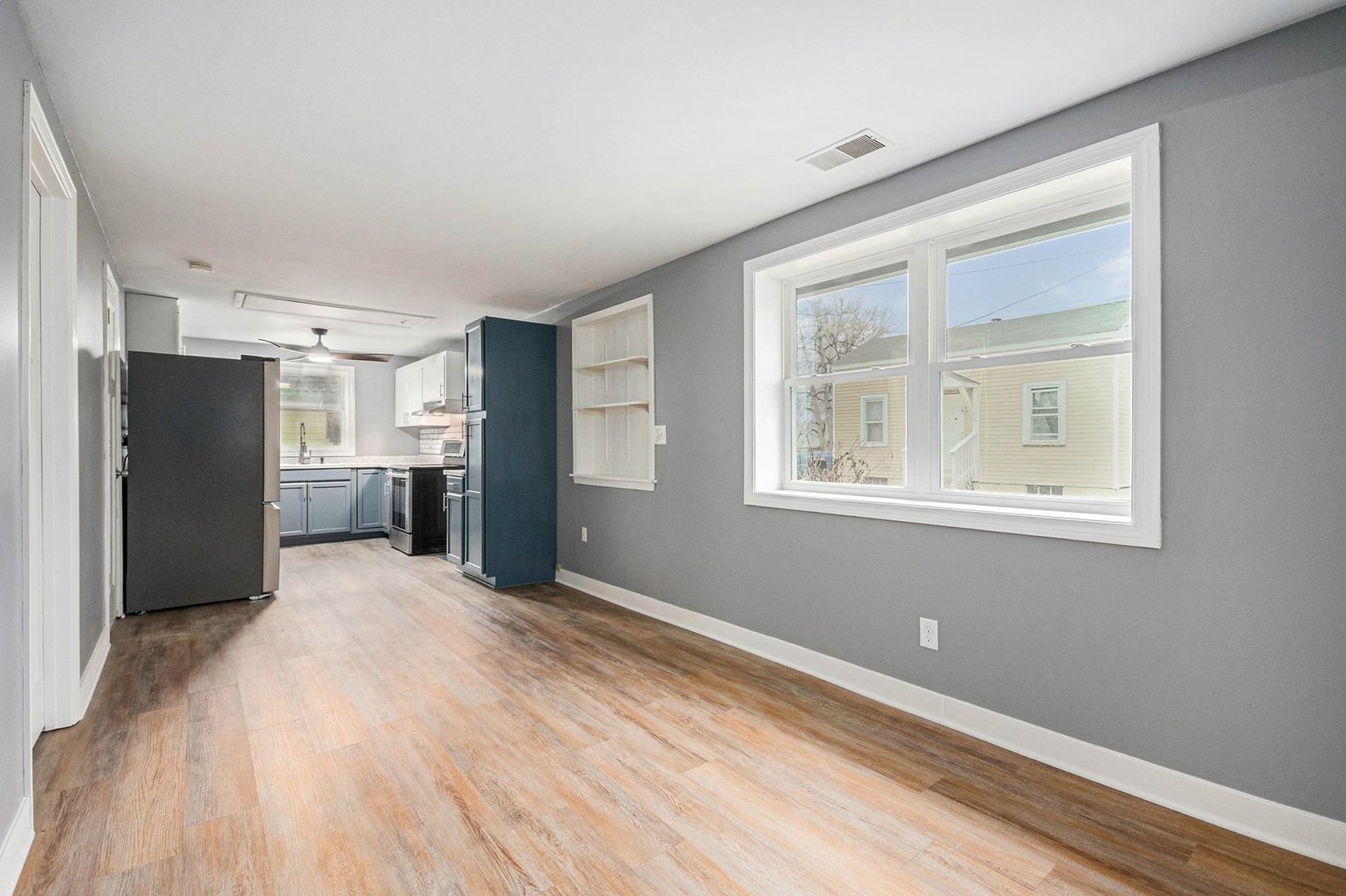 215 Main Street Kirkland, IL 60146 - Photo 10 of 29