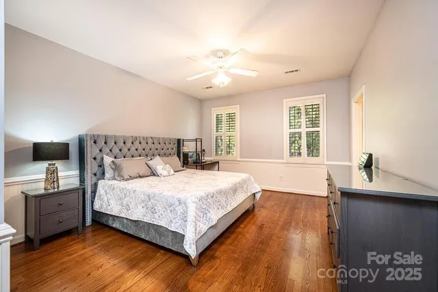 $925,000 | 560 20th Ave Court Northwest, Hickory, NC 28601