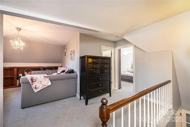 $925,000 | 560 20th Ave Court Northwest, Hickory, NC 28601