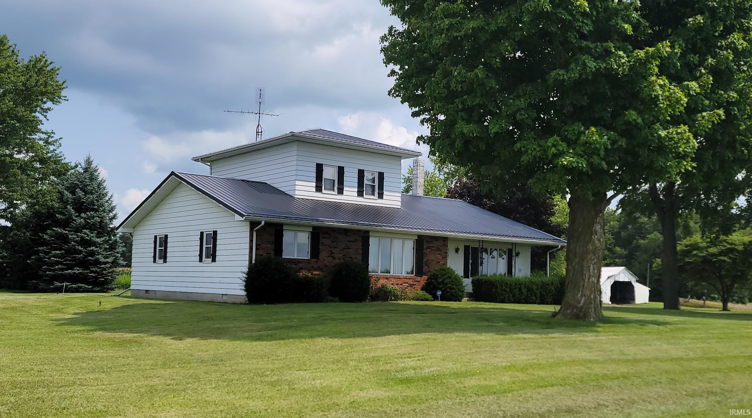 29191 Osborne Road North Liberty, IN 46554 - Photo 1 of 36
