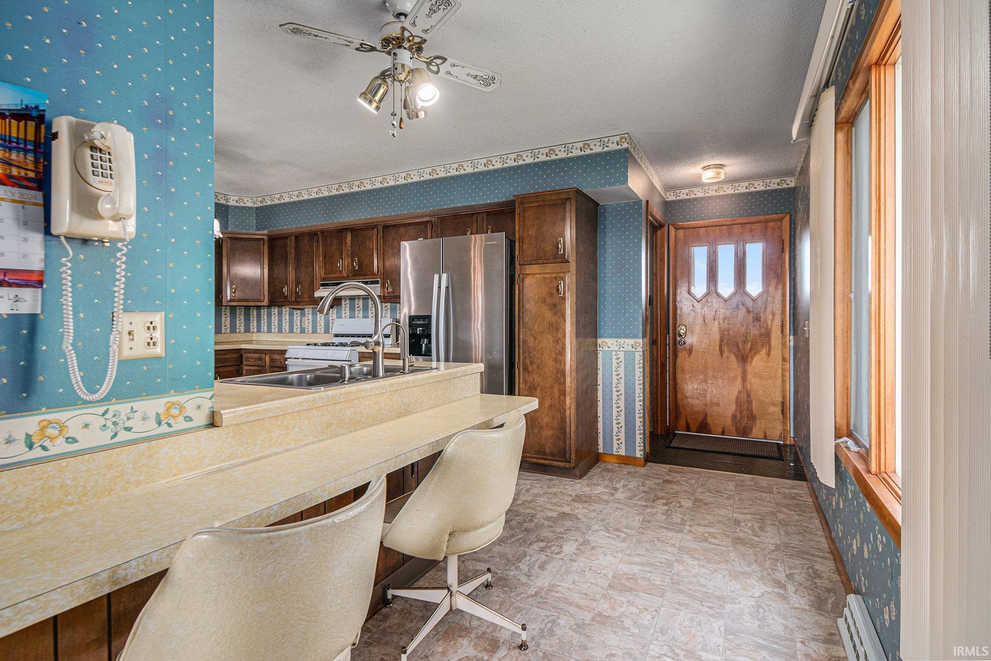 29191 Osborne Road North Liberty, IN 46554 - Photo 8 of 36