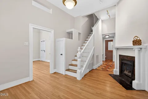 $750,000 | 502 Devereux Street, Raleigh, NC 27605