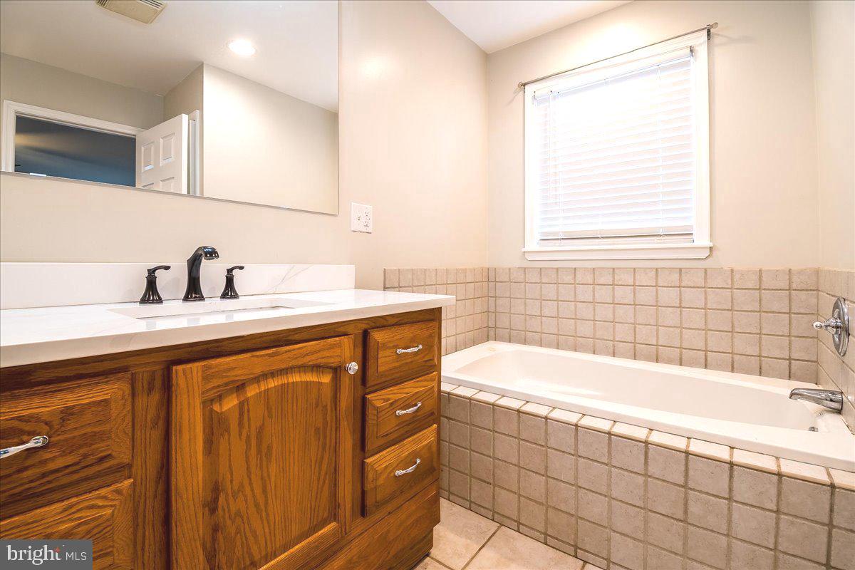 113 Wilgate Road Owings Mills, MD 21117 - Photo 8 of 59 Gallery Image 8