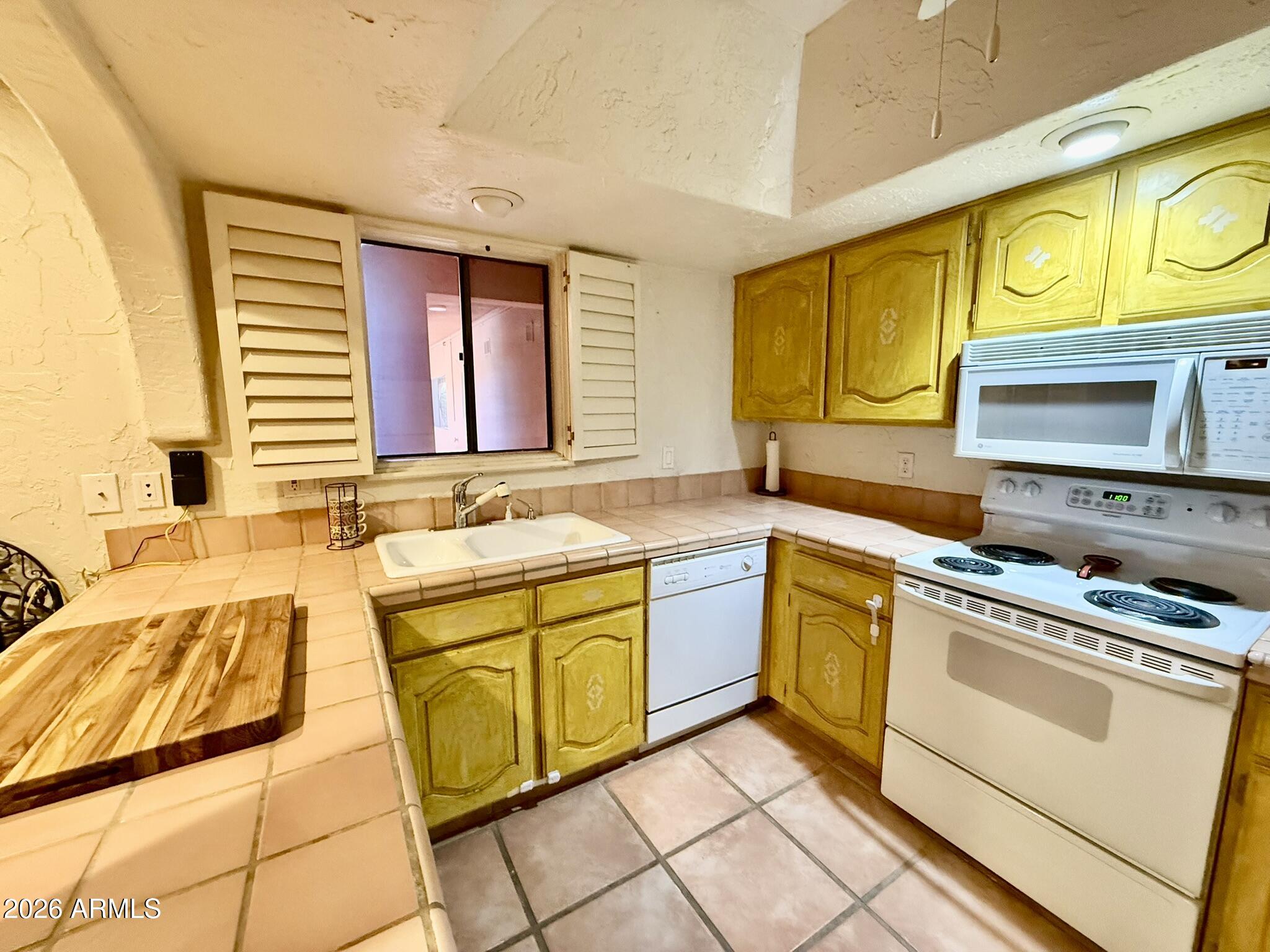 4303 East Cactus Road, Unit 110 Phoenix, AZ 85032 - Photo 12 of 49