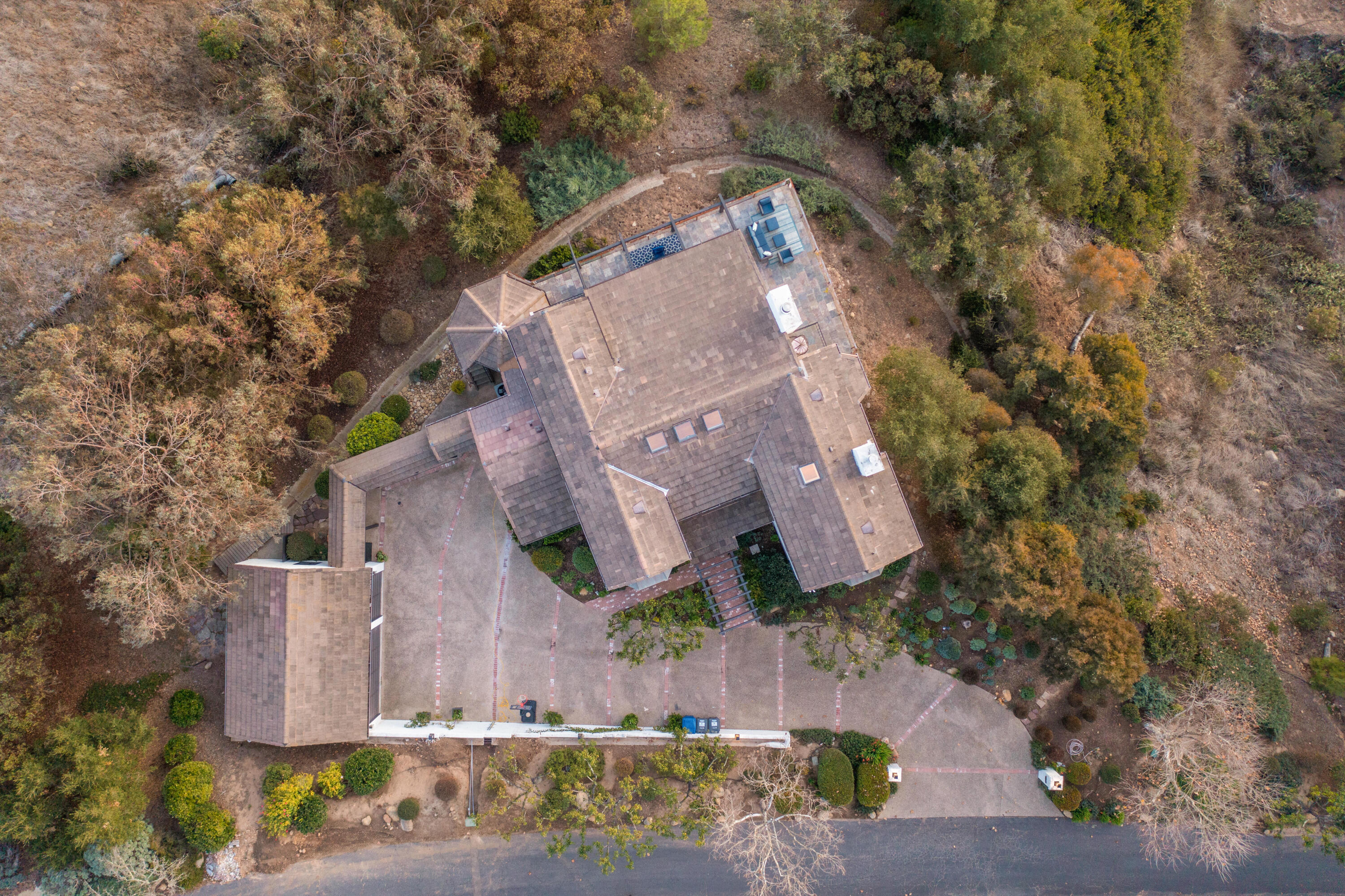 7030 Shepard Mesa Road Carpinteria, CA 93013 - Photo 30 of 31 30