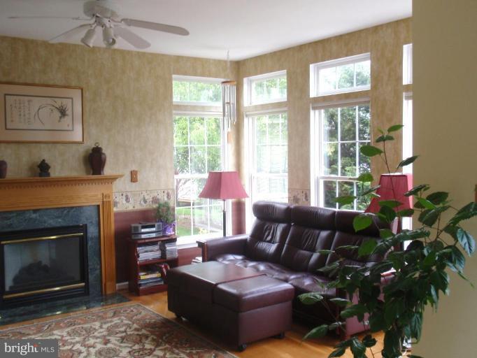 1755 Algonquin Road Frederick, MD 21701 - Photo 11 of 30 Family Room