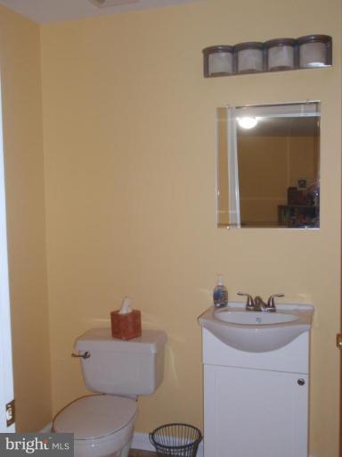 1755 Algonquin Road Frederick, MD 21701 - Photo 24 of 30 Bath #3