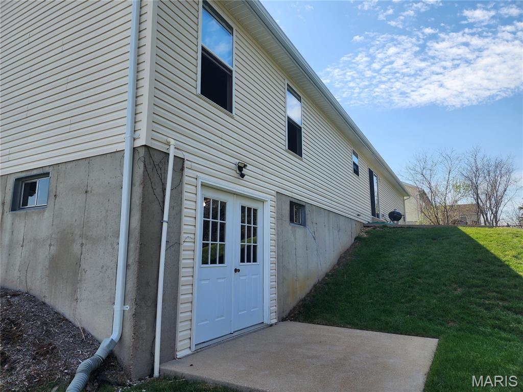 379 Martin Field Court Villa Ridge, MO 63089 - Photo 6 of 8