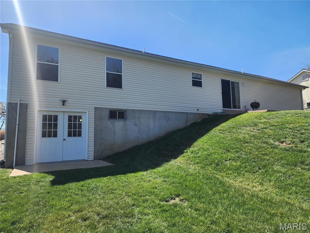 379 Martin Field Court Villa Ridge, MO 63089 - Photo 7 of 8