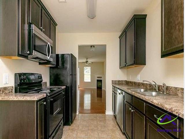 113 Magnum Way Perry, GA 31069 - Photo 4 of 8