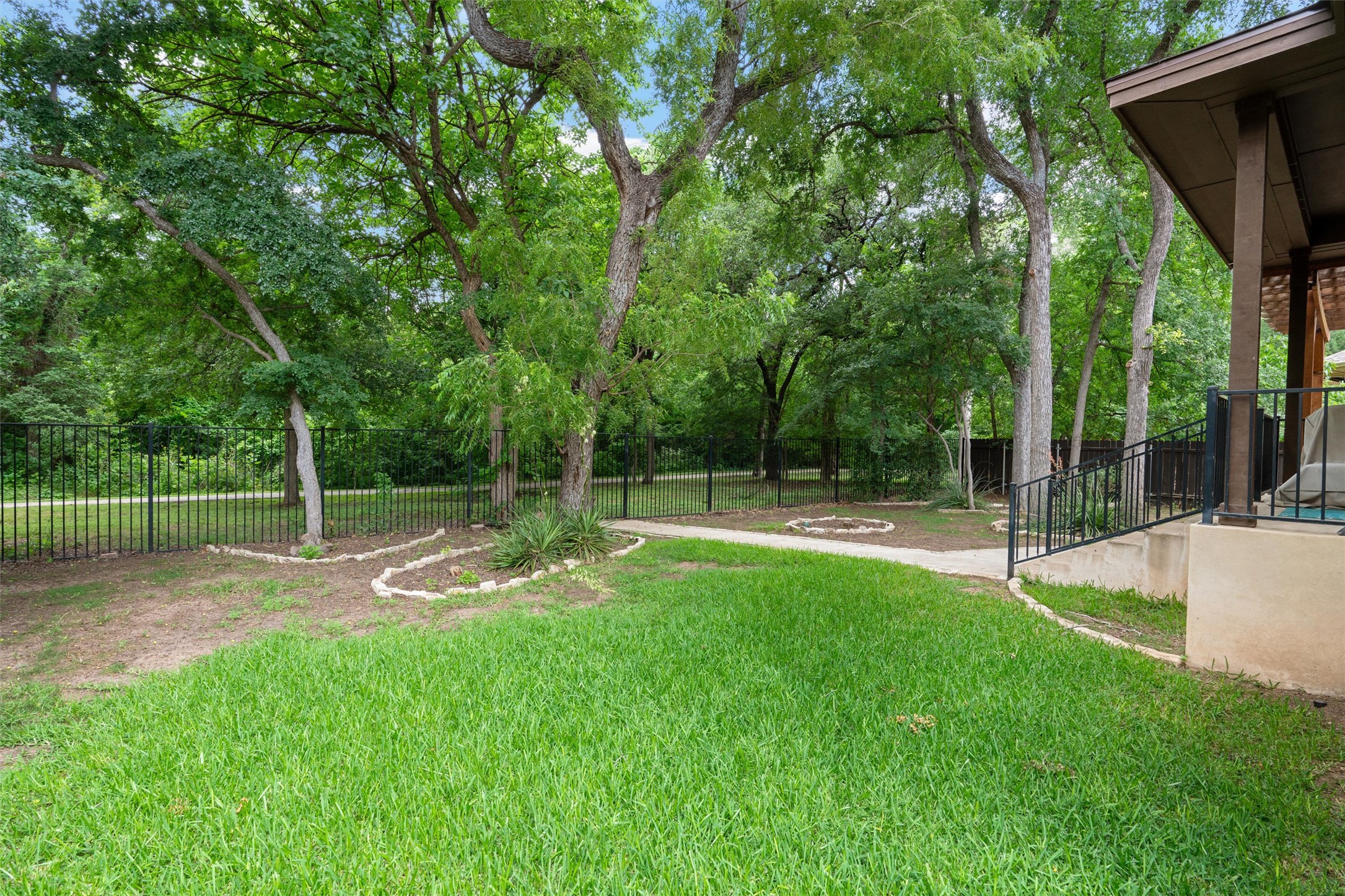 1711 Manada Trail Leander, TX 78641 - Photo 2 of 40