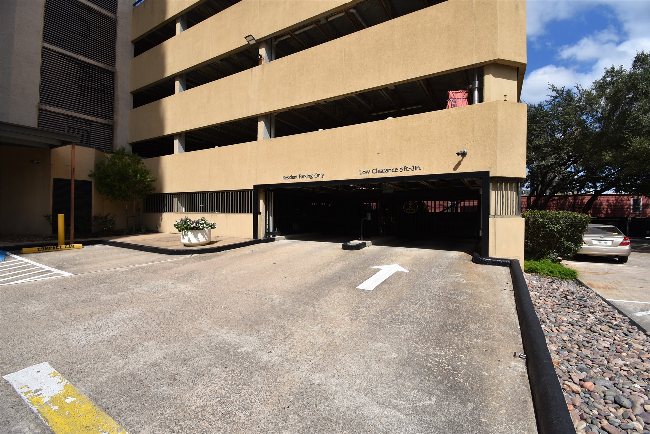 3350 McCue Road, Unit 2101 Houston, TX 77056 - Photo 50 of 50 Gallery Image 50