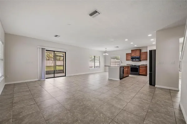 $3,200 | 14336 Haddon Mist Drive, Wimauma, FL 33598