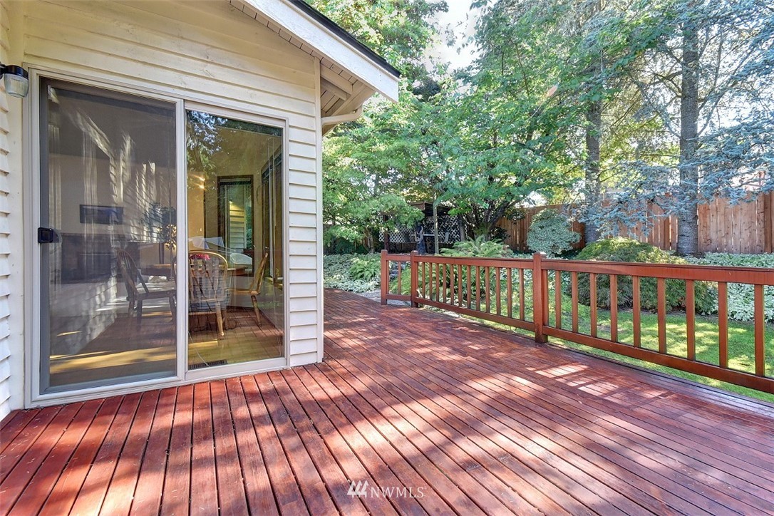 23528 22nd Avenue Southeast Bothell, WA 98021 - Photo 20 of 25