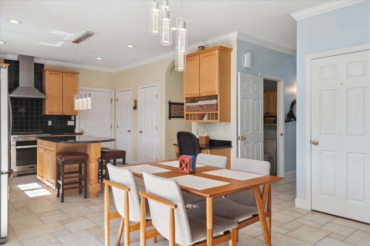 79 Butler Drive South Burlington, VT 05403 - Photo 21 of 58