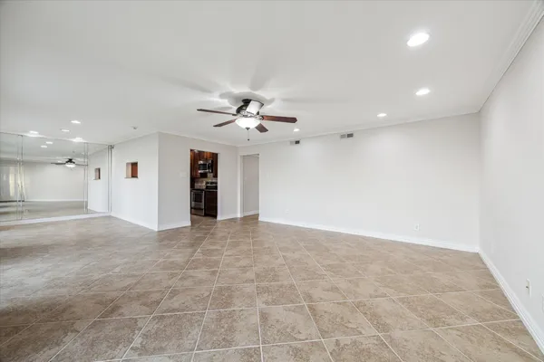 $244,900 | 3535 East NASA Parkway, Unit 107, Seabrook, TX 77586