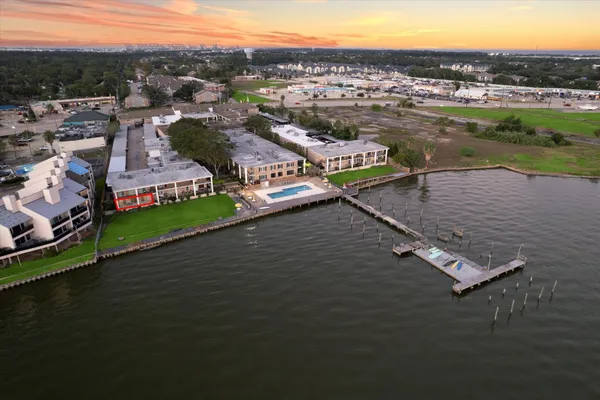 $244,900 | 3535 East NASA Parkway, Unit 107, Seabrook, TX 77586