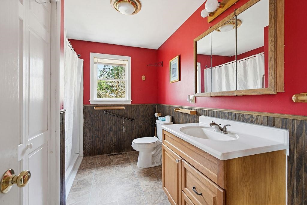 767 Salmon Falls Road Rochester, NH 03868 - Photo 33 of 49