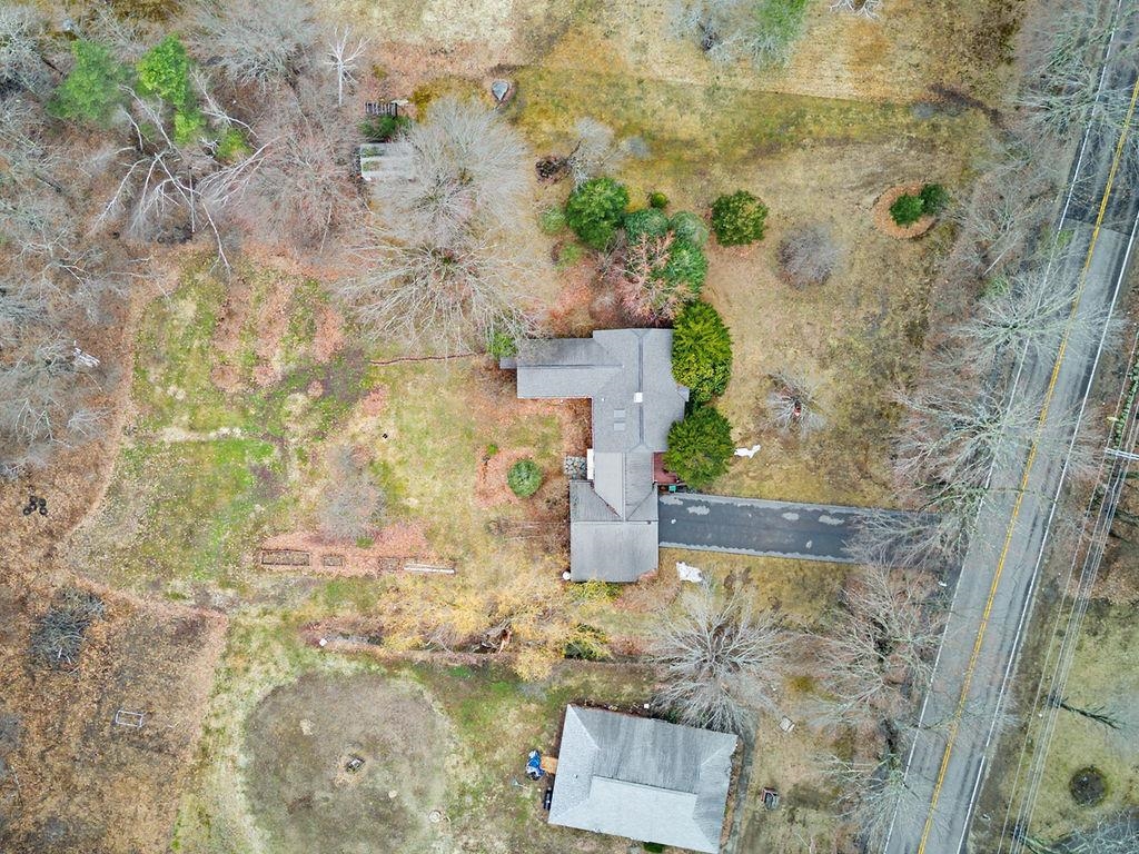 767 Salmon Falls Road Rochester, NH 03868 - Photo 9 of 49