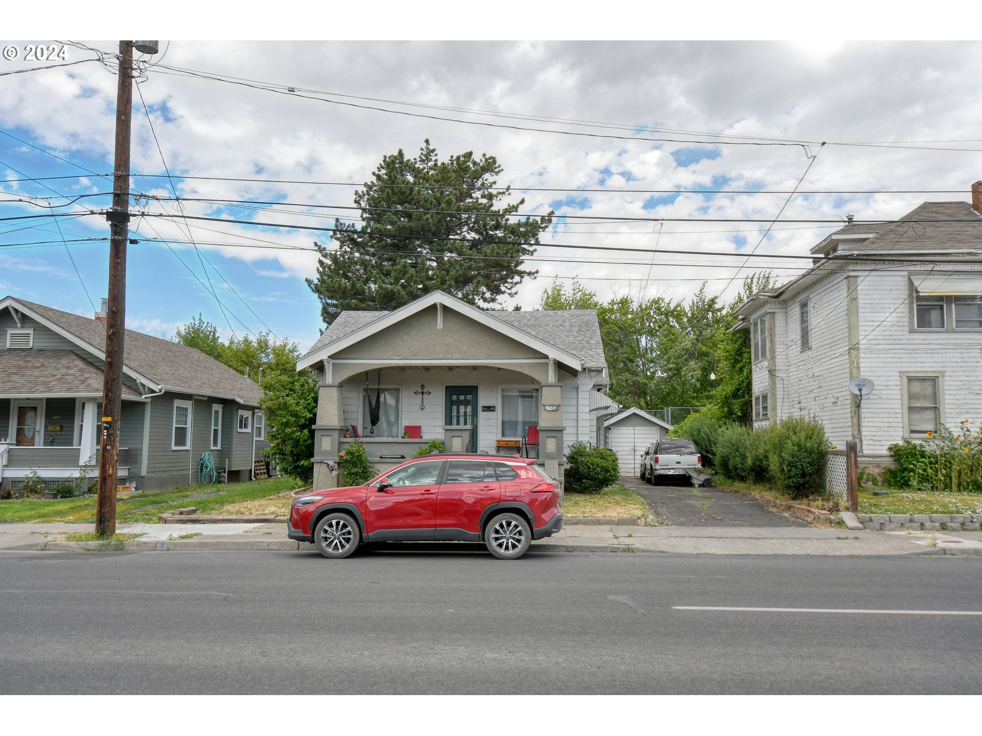 607 Southwest Court Avenue Pendleton, OR 97801 - Photo 1 of 48