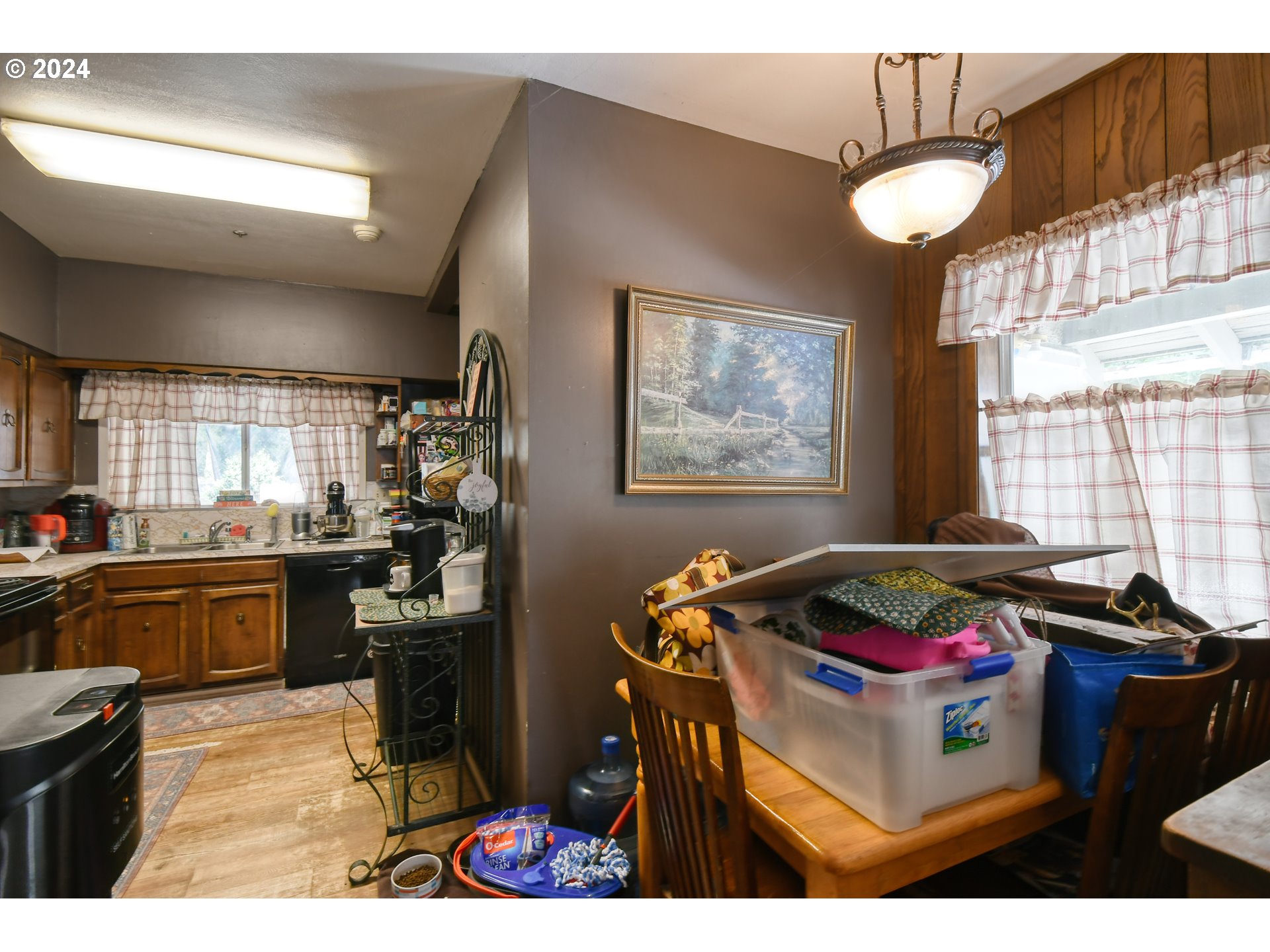 607 Southwest Court Avenue Pendleton, OR 97801 - Photo 11 of 48