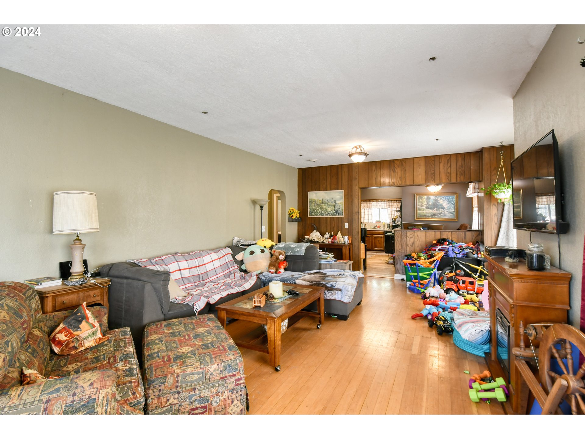 607 Southwest Court Avenue Pendleton, OR 97801 - Photo 8 of 48