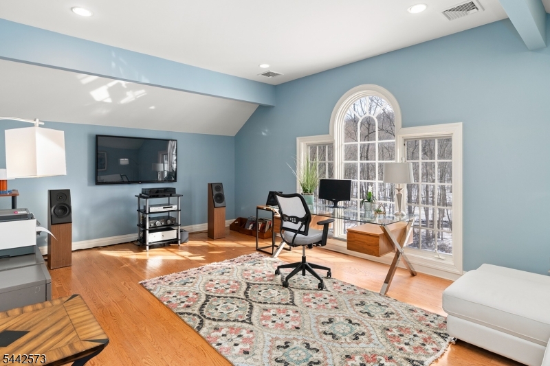 2 Cobblefield Road Mendham, NJ 07945 - Photo 25 of 50
