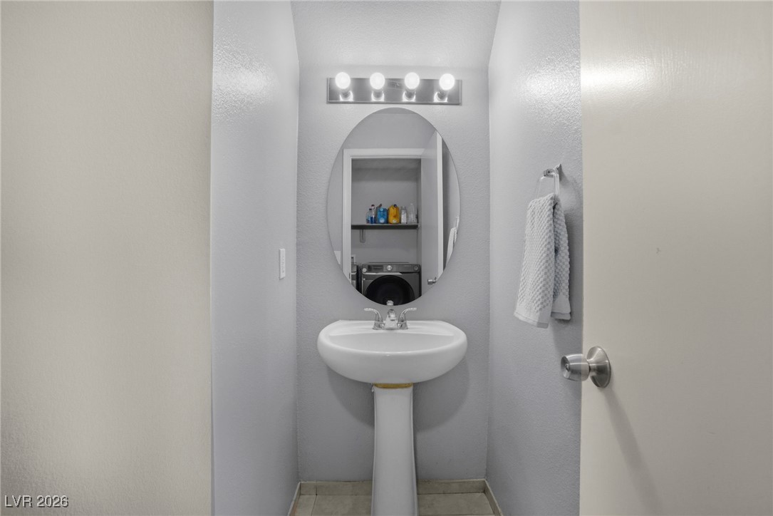 3750 Trellis View Avenue Las Vegas, NV 89115 - Photo 15 of 35