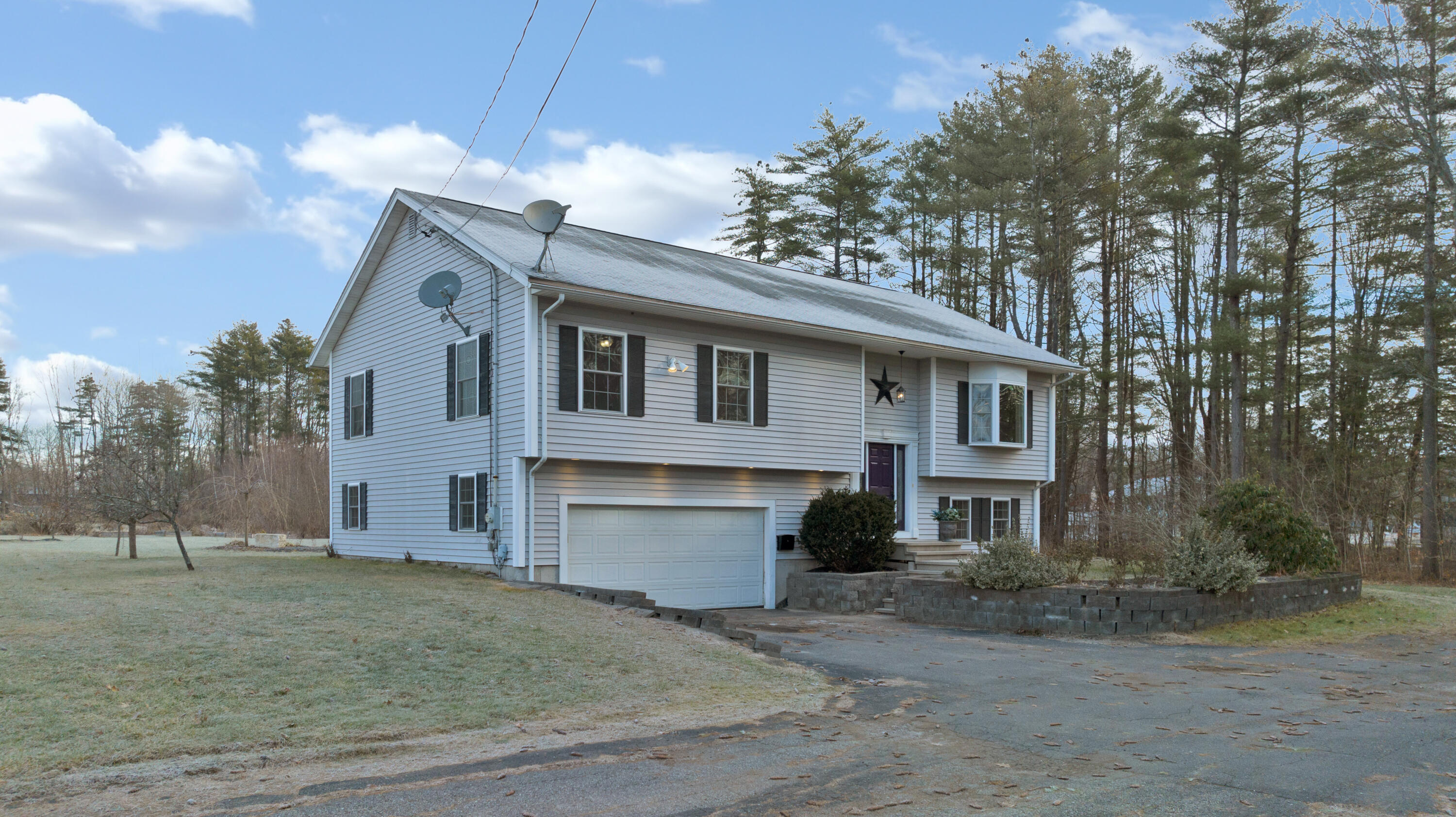 7 Robin Street Portland, ME 04102 - Photo 1 of 40 DJI_0202