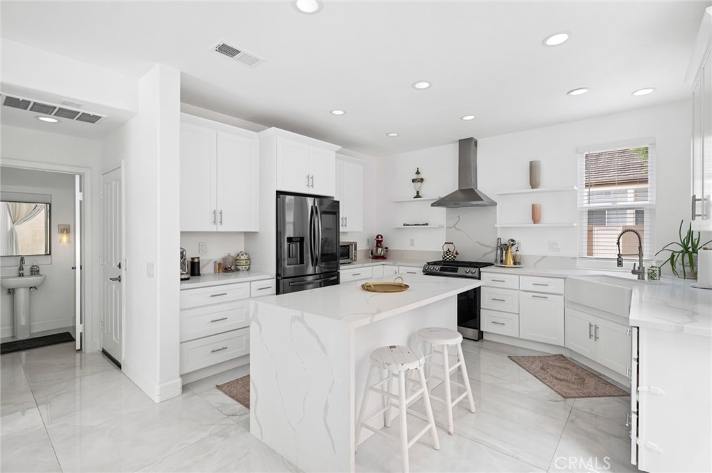 18 Lessay Newport Coast, CA 92657 - Photo 9 of 26