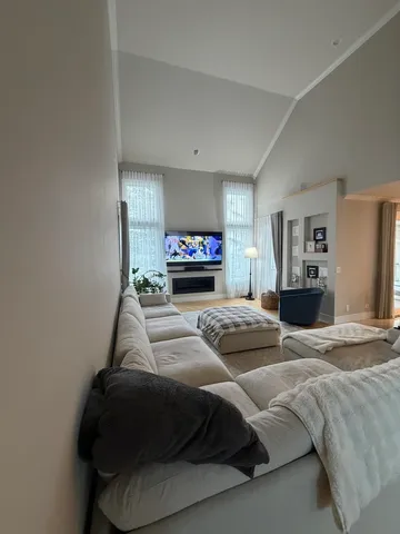 $6,650 | 525 Senon Drive, Lemont, IL 60439