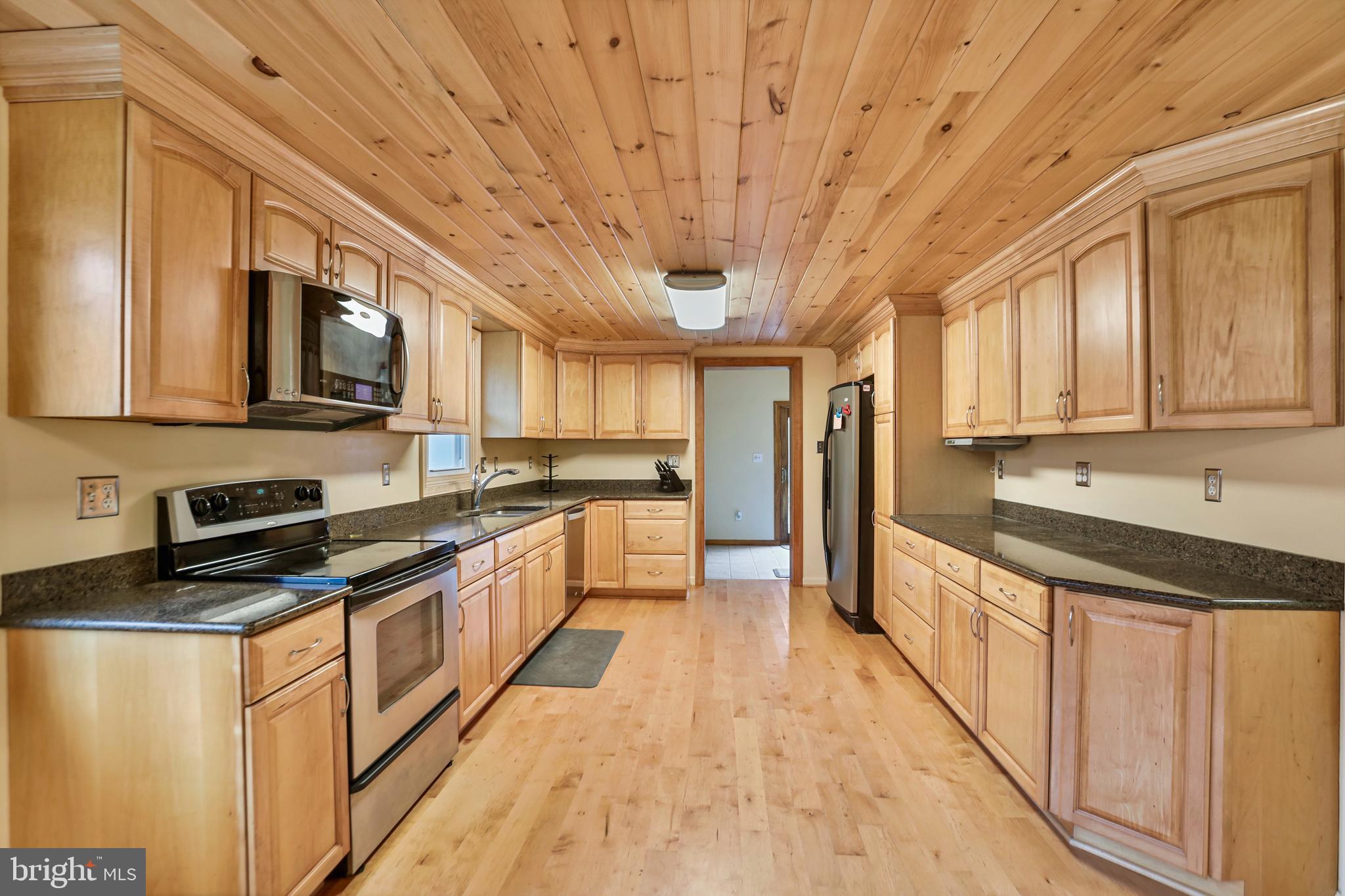 39362 Rickard Road Lovettsville, VA 20180 - Photo 5 of 38