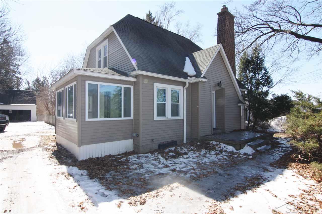 6215 Gratiot Road Saginaw, MI 48638 - Photo 1 of 10 31372943.JPG