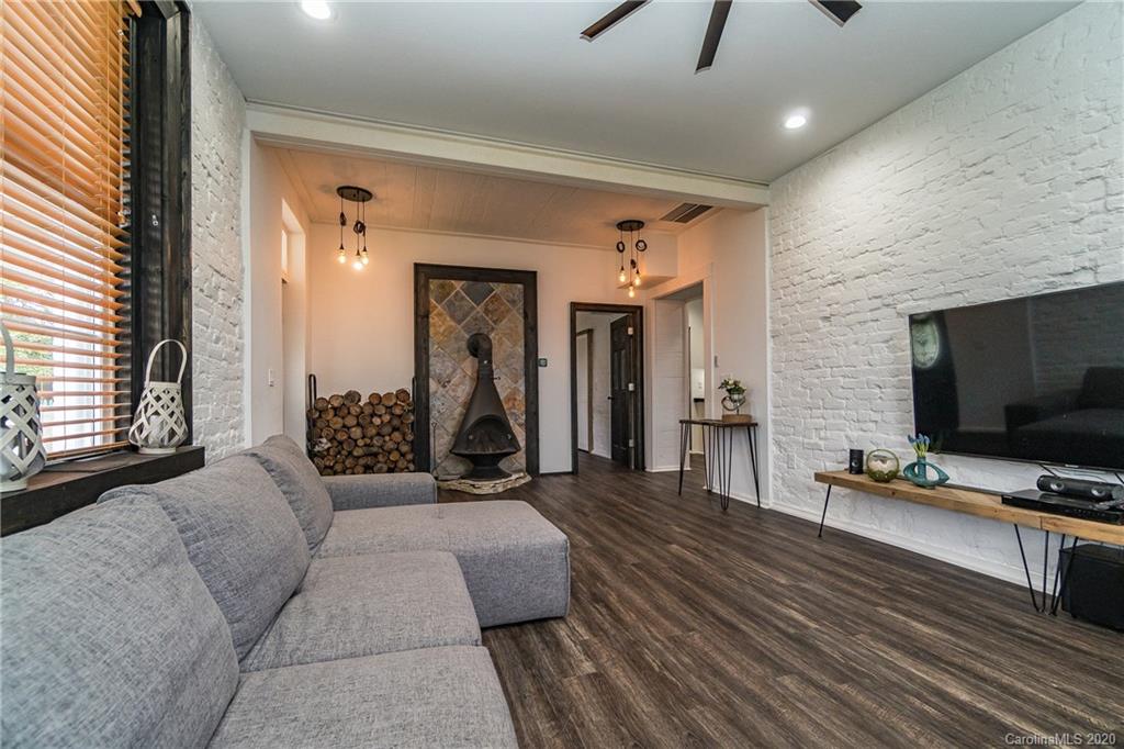 1367 Webster Road Sylva, NC 28779 - Photo 11 of 38 Gallery Image 11