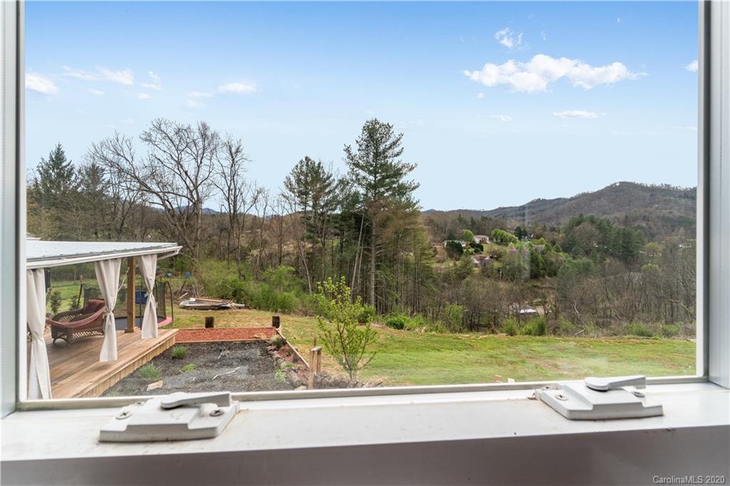 1367 Webster Road Sylva, NC 28779 - Photo 17 of 38 Gallery Image 17