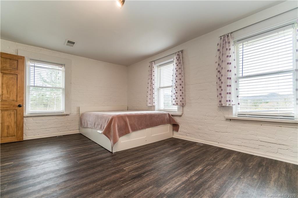 1367 Webster Road Sylva, NC 28779 - Photo 21 of 38 Gallery Image 21