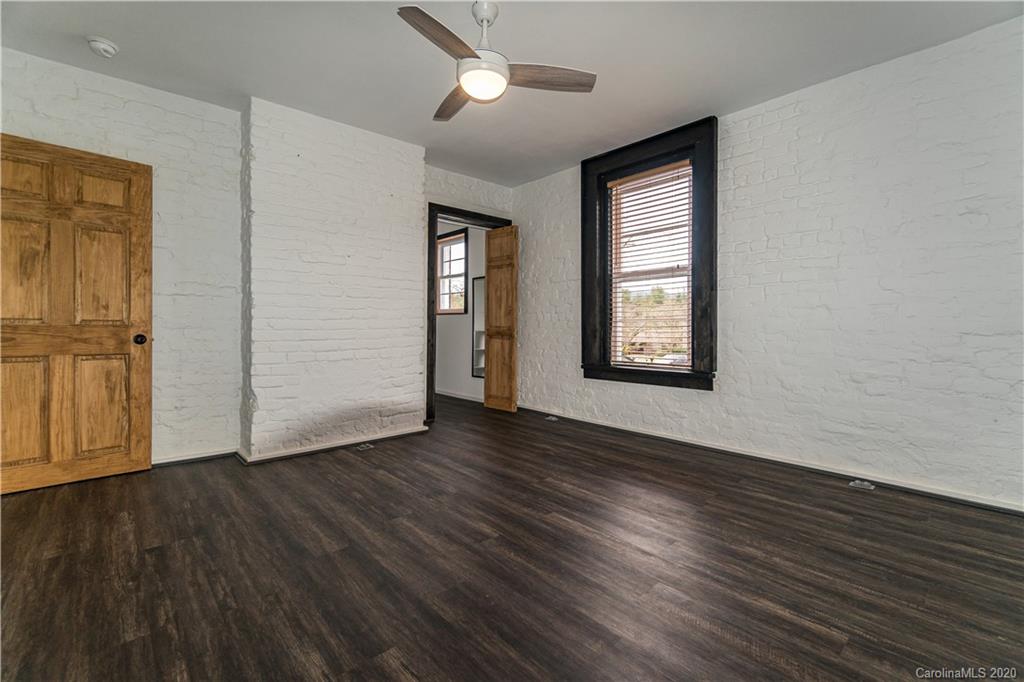1367 Webster Road Sylva, NC 28779 - Photo 24 of 38 Gallery Image 24