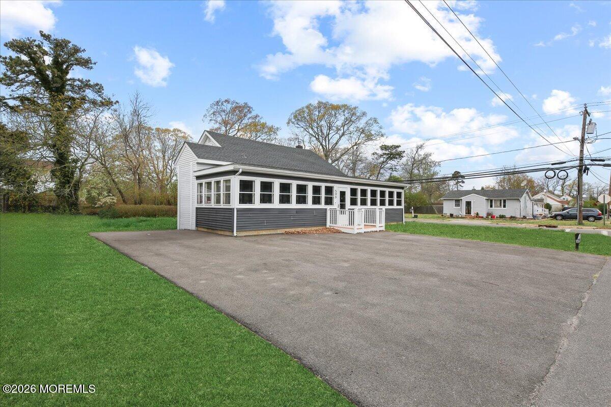 506 Lloyd Road Toms River, NJ 08753 - Photo 7 of 31 06-IMG_9199