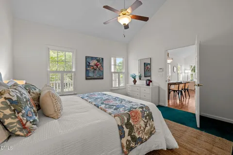 $639,000 | 212 Old Barn Lane, Chapel Hill, NC 27517