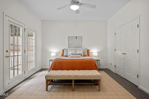 $639,000 | 212 Old Barn Lane, Chapel Hill, NC 27517