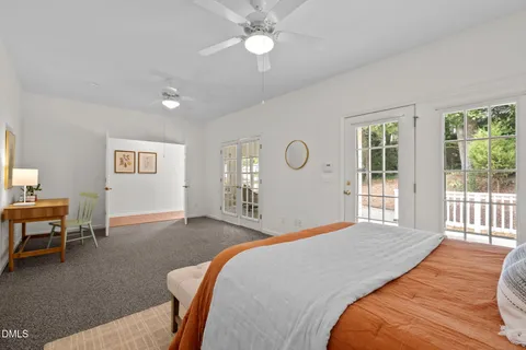 $639,000 | 212 Old Barn Lane, Chapel Hill, NC 27517