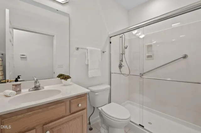 $639,000 | 212 Old Barn Lane, Chapel Hill, NC 27517