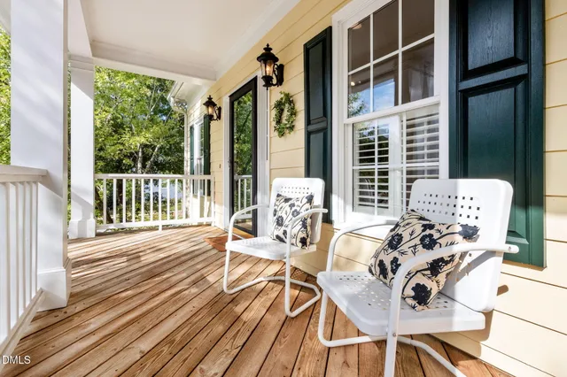 $639,000 | 212 Old Barn Lane, Chapel Hill, NC 27517