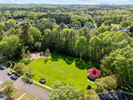 $639,000 | 212 Old Barn Lane, Chapel Hill, NC 27517