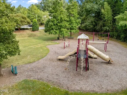 $639,000 | 212 Old Barn Lane, Chapel Hill, NC 27517